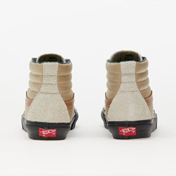 Vault by Vans Sk8-Hi Reissue *NWT* - Picture 3 of 16